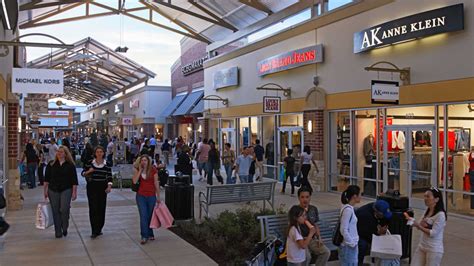 【澳門逛街】血拼購物完整指南 Mall、Outlet、特色街 .